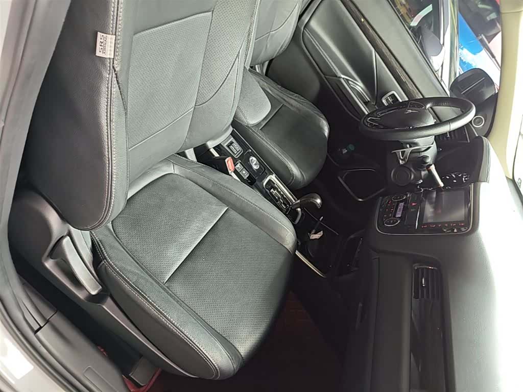 Mitsubishi Outlander, 2018 25
