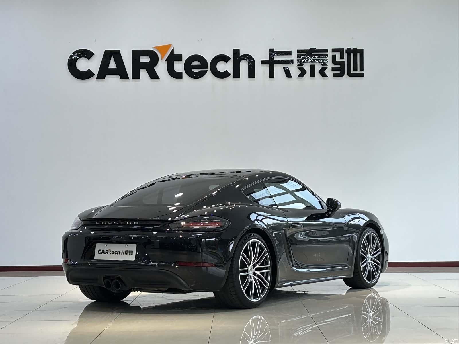 Porsche Cayman, 2024 24