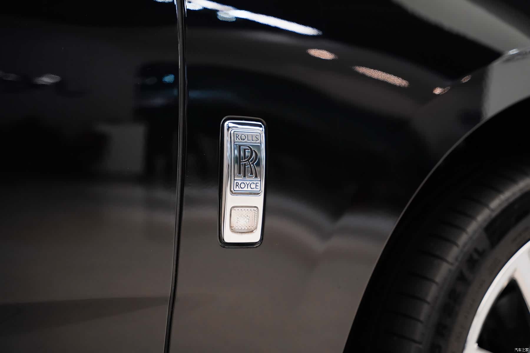 Rolls-Royce Cullinan, 2022 16