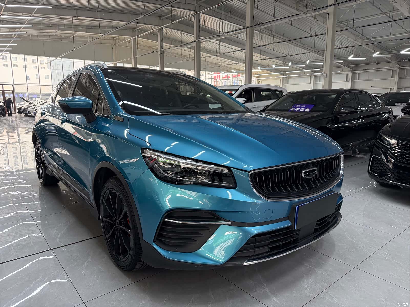 Geely Emgrand, 2022 3