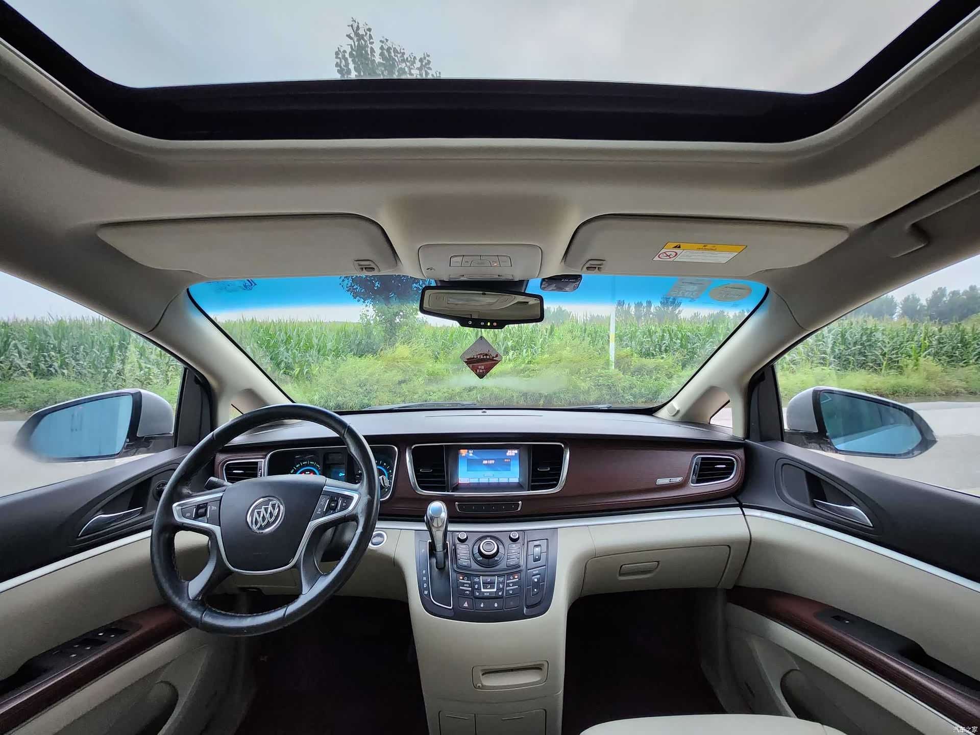 Buick GL8, 2018 8