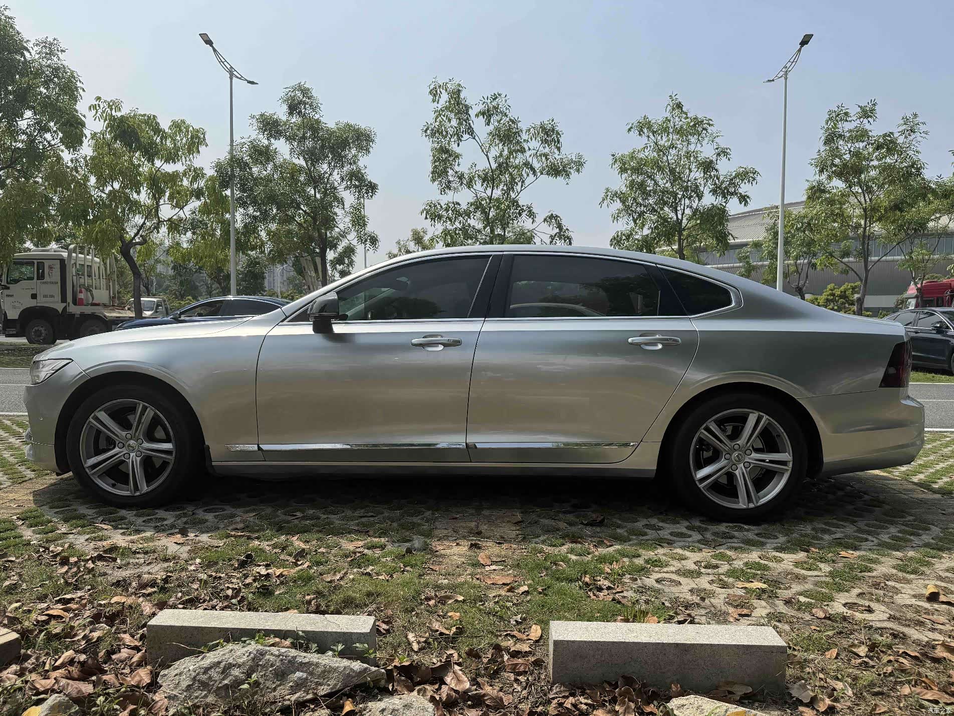 Volvo S90, 2018 16