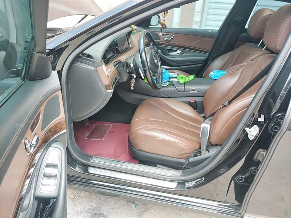 Mercedes-Benz S-class Mercedes-Benz S-class