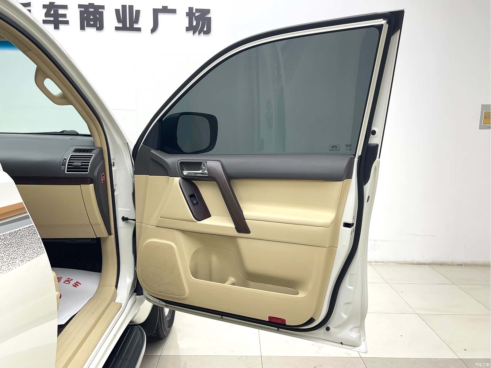 Toyota Prado, 2017 6