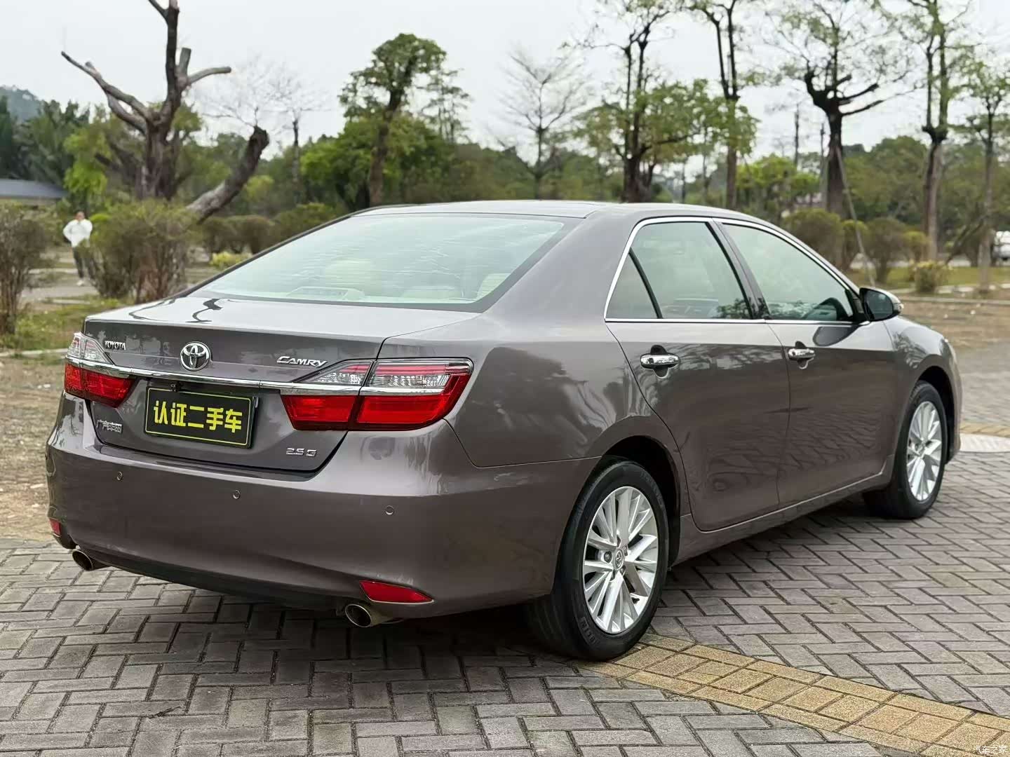 Toyota Camry, 2015 6