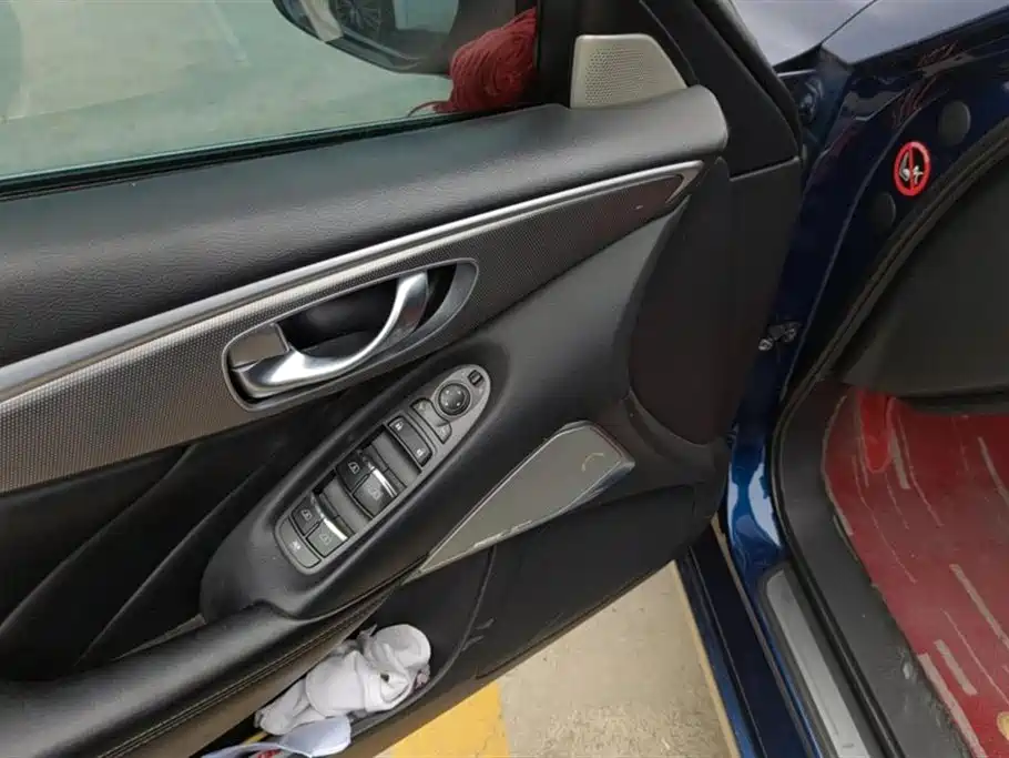 Infiniti Q50L Infiniti Q50L