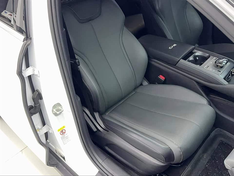 BYD Qin L