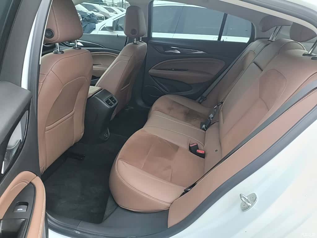 Buick Regal, 2021 17