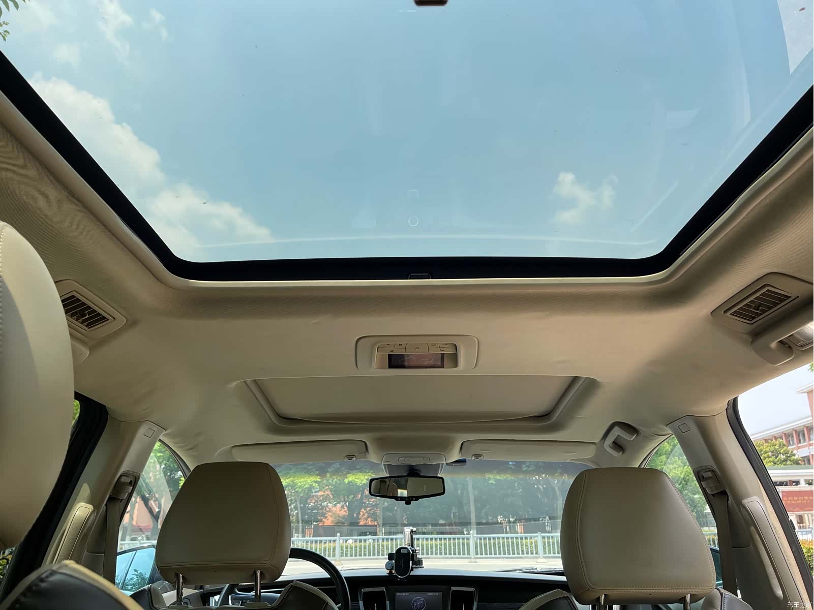 Buick GL8, 2013 15
