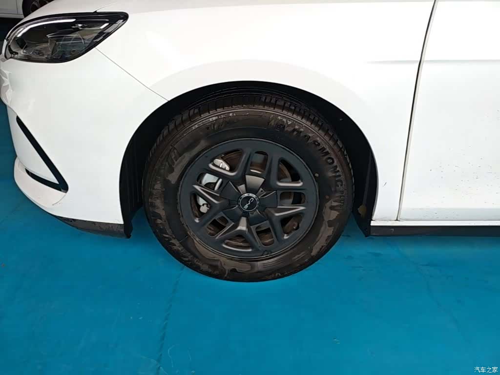 BYD Seal, 2025 23