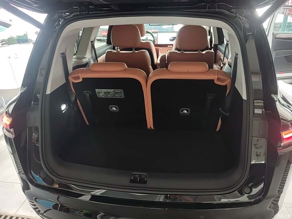 Leapmotor C10, 2025 19