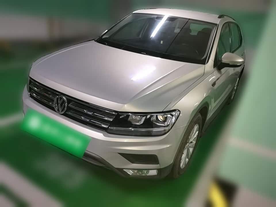 Volkswagen Tiguan L