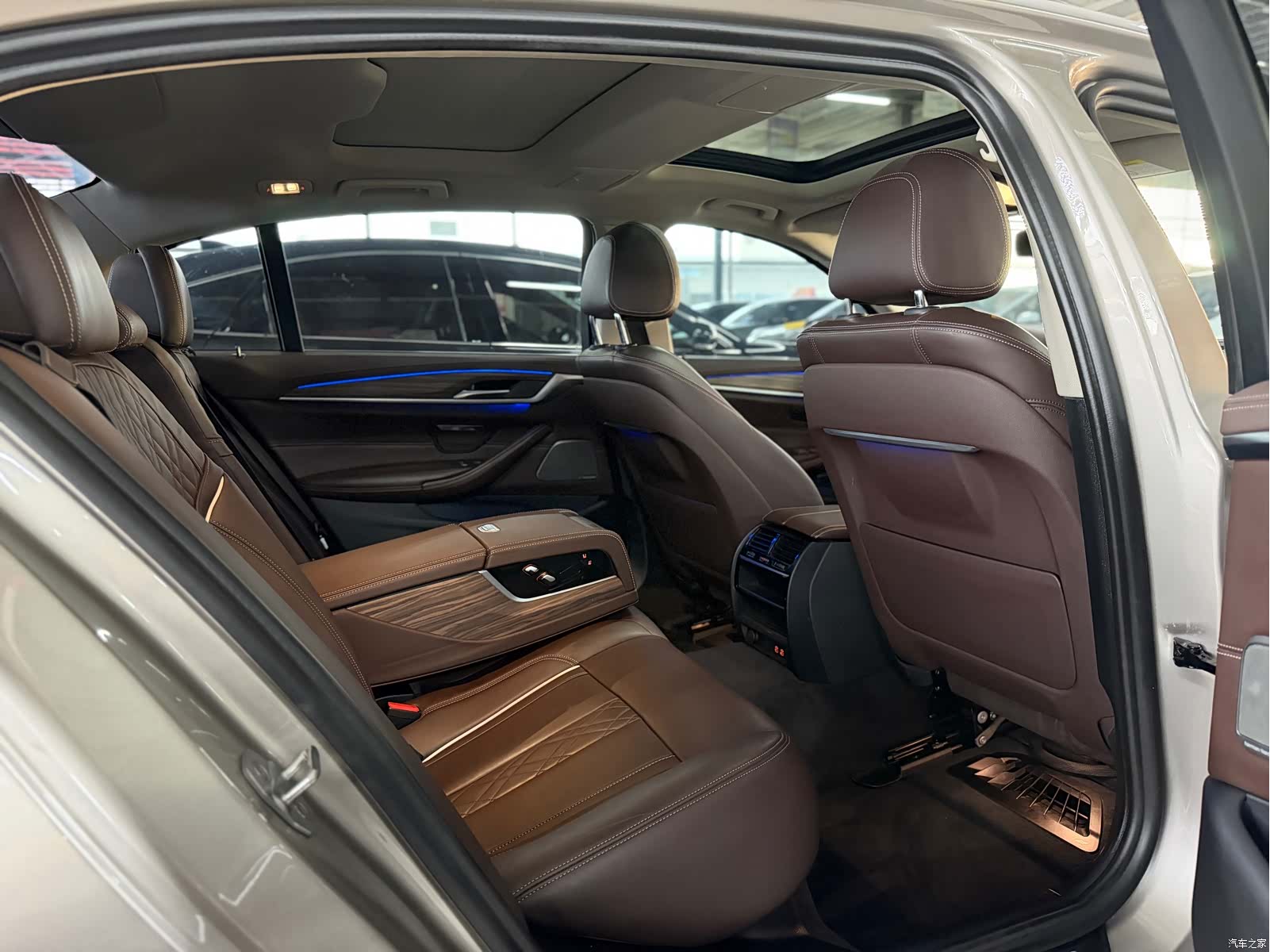 BMW 5 Series, 2019 17