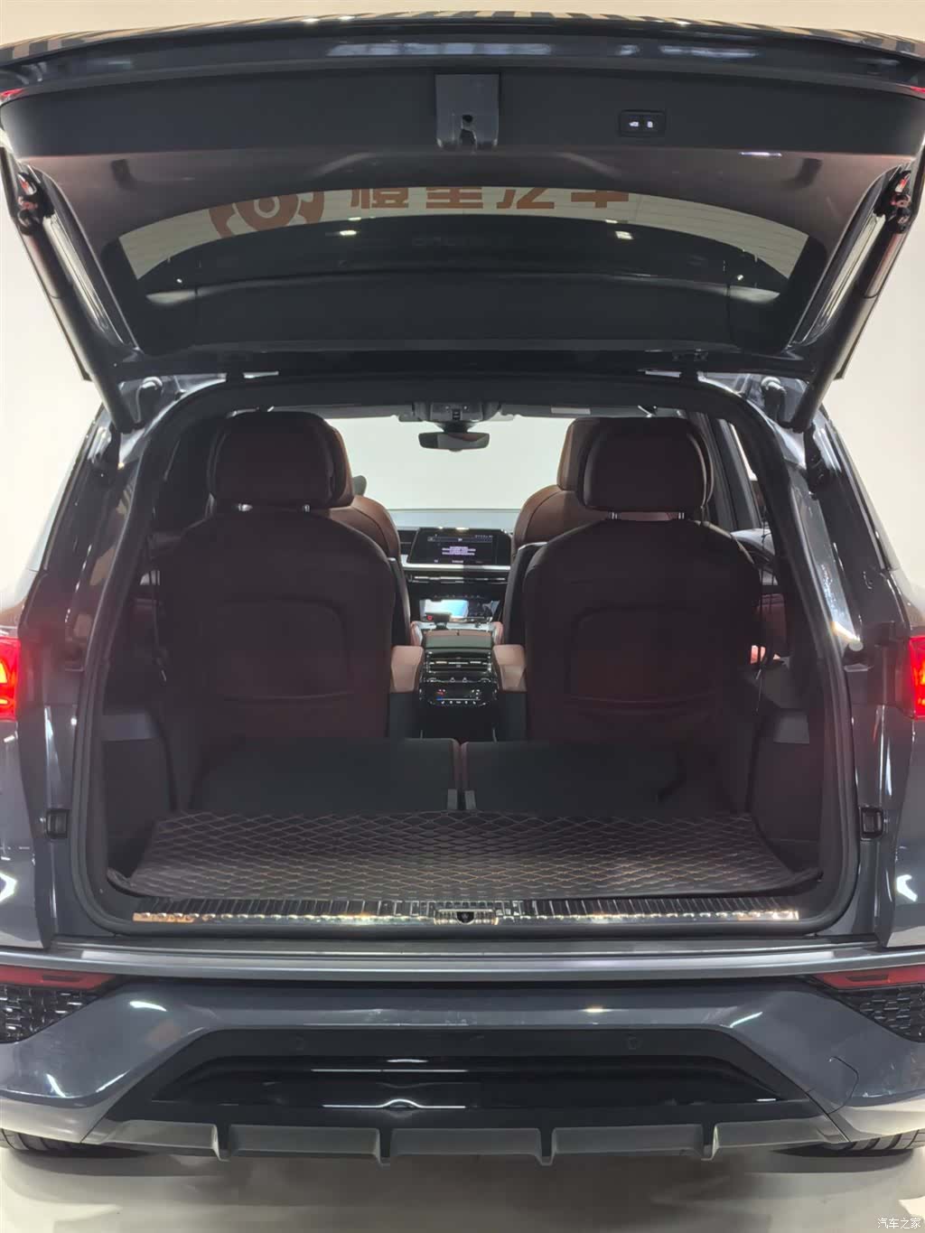 Audi Q6, 2024 7