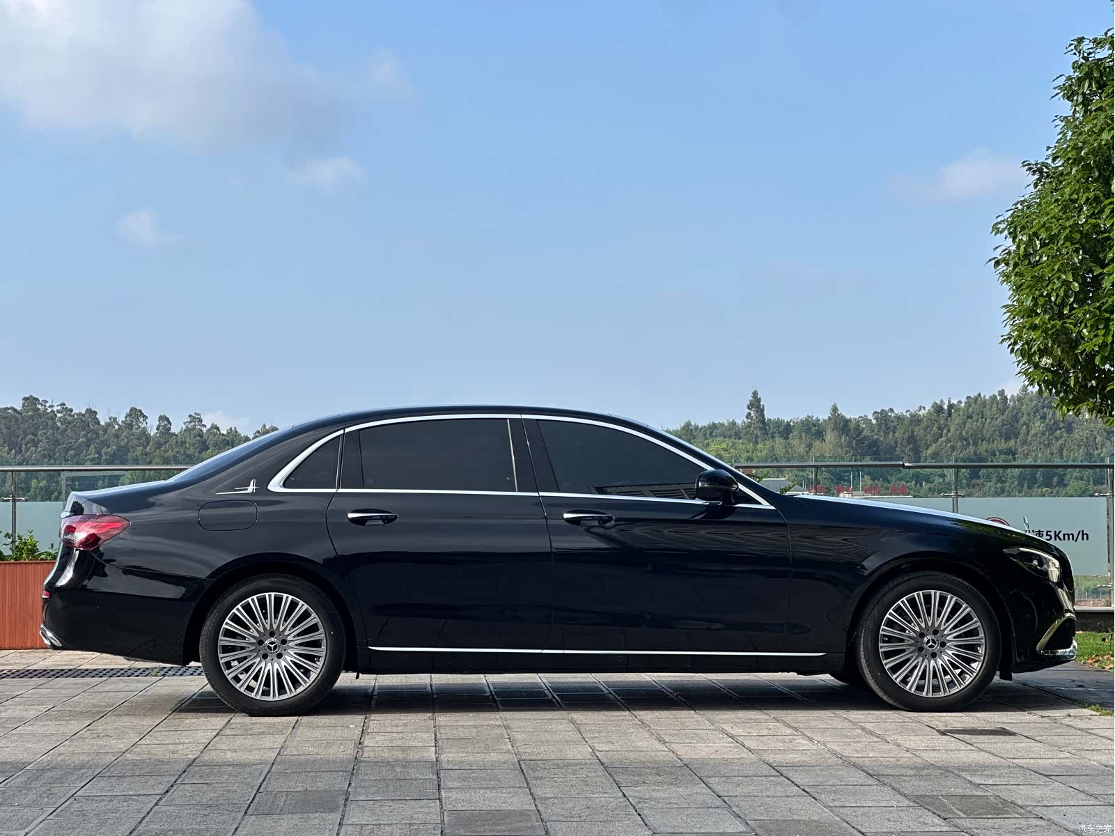 Mercedes-Benz E-Class, 2021 7