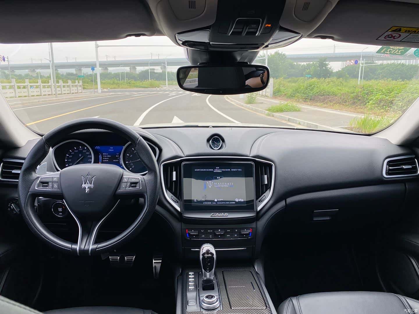 Maserati Ghibli, 2019 4