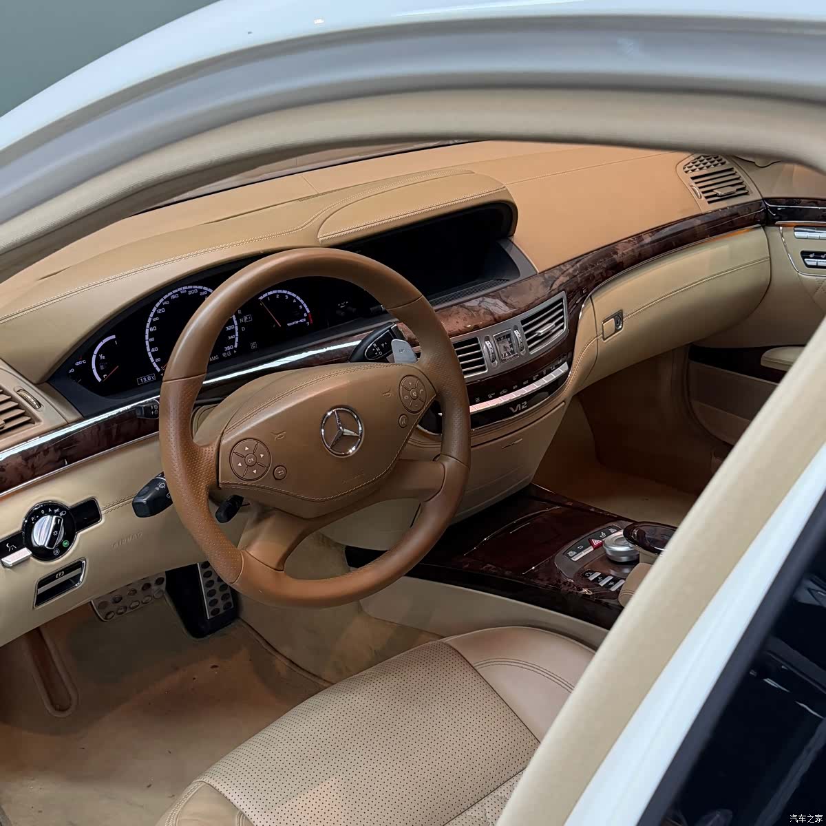 Mercedes-Benz S-Class, 2011 15