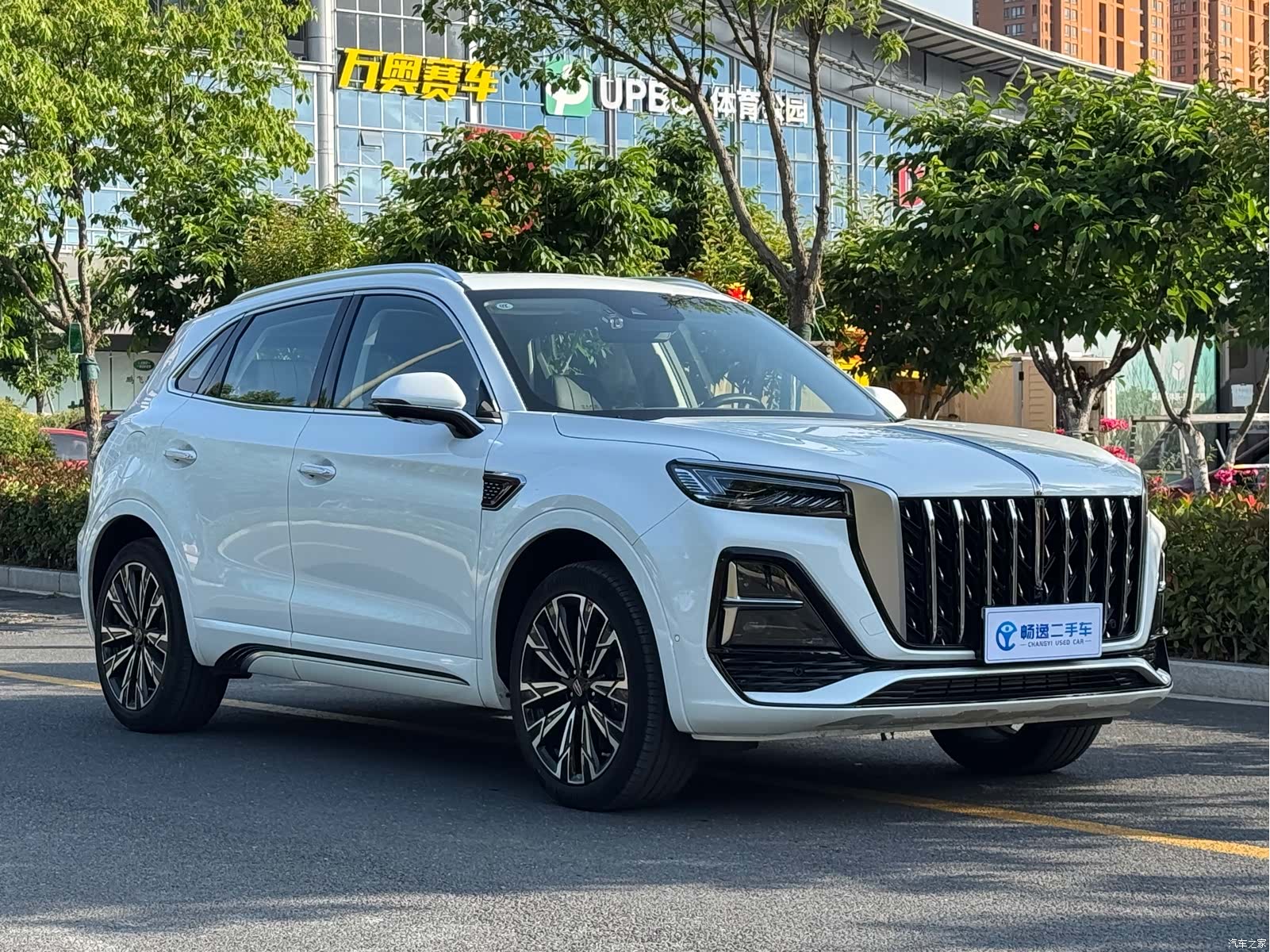 Hongqi HS5, 2024 17