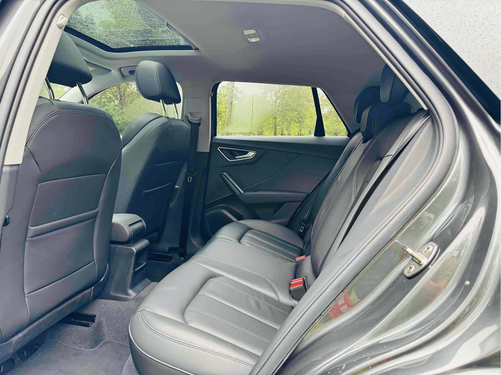 Audi Q2L, 2022 10