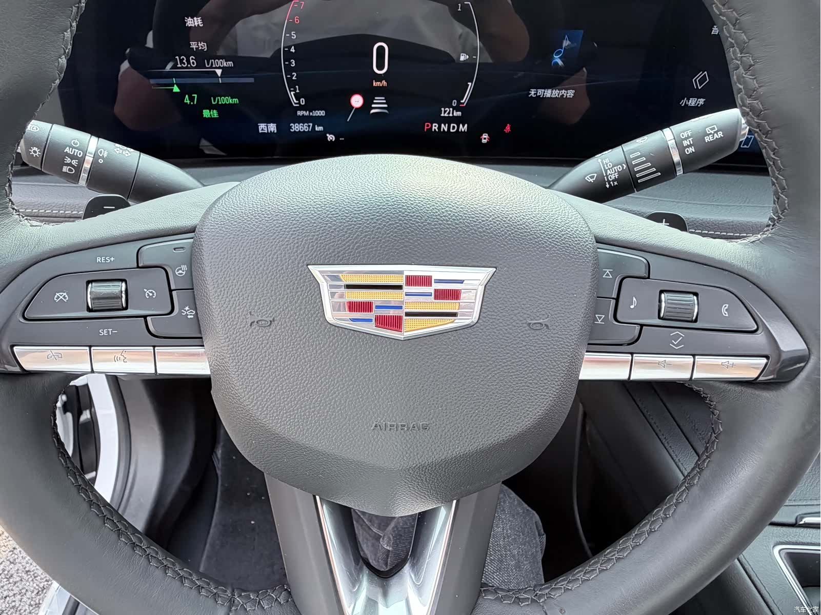 Cadillac XT4, 2024 11