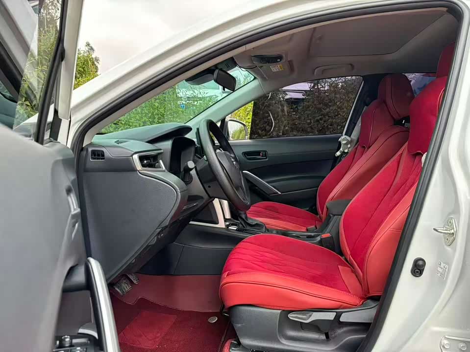 Toyota Corolla Sharp amplifier