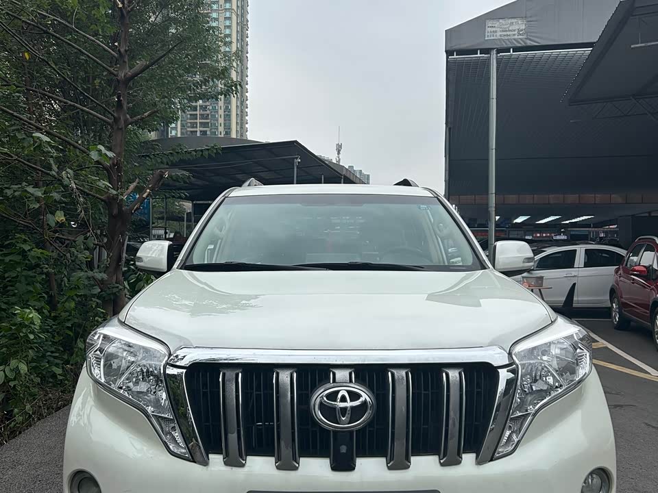 Toyota Prado