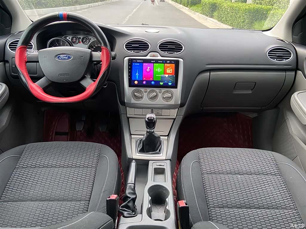 Ford Focus, 2013 10