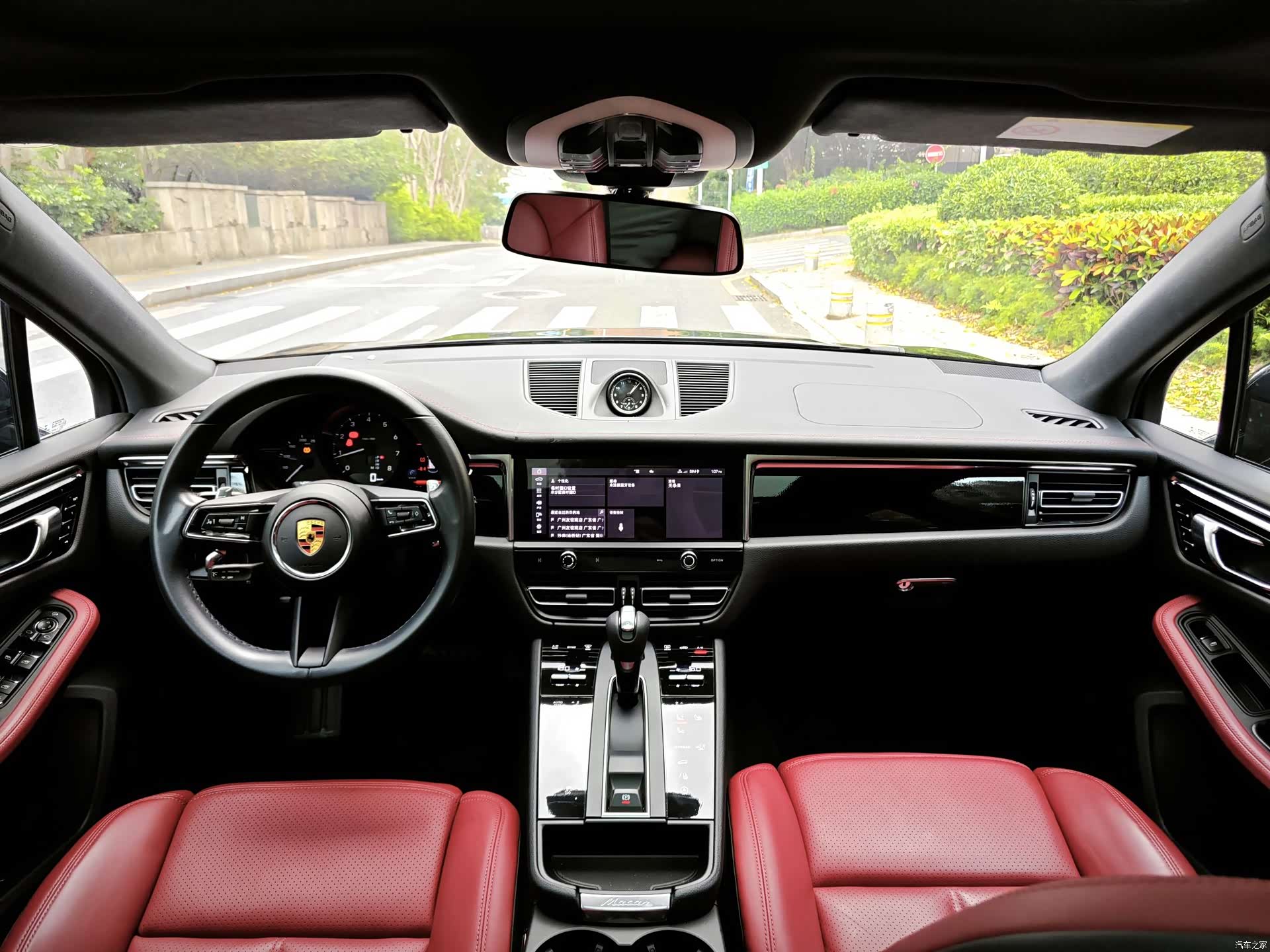 Porsche Macan, 2022 6