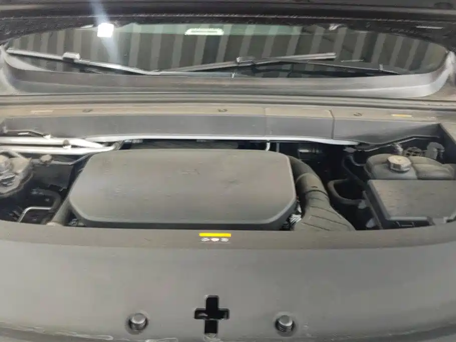 Li Auto Ideal L6