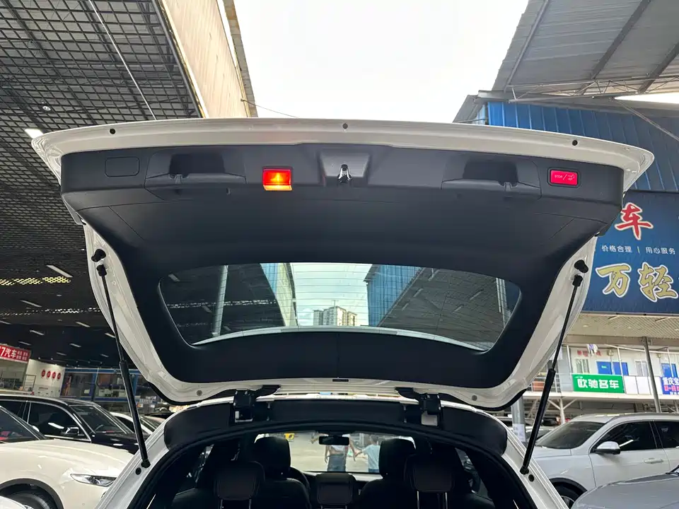 Mercedes-Benz GLC Mercedes-Benz GLC