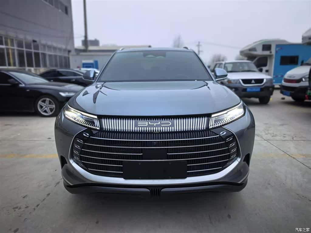 BYD 07, 2023 4