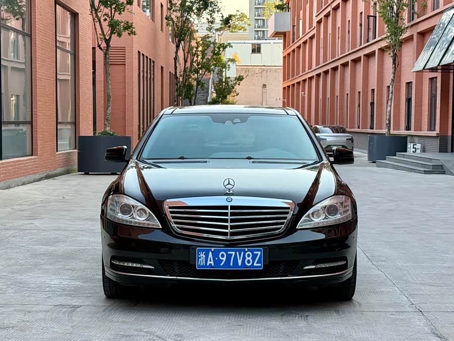 Mercedes-Benz S-Class 2010, фото 2