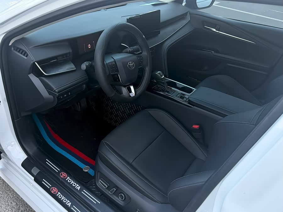Toyota Camry 2026, фото 4