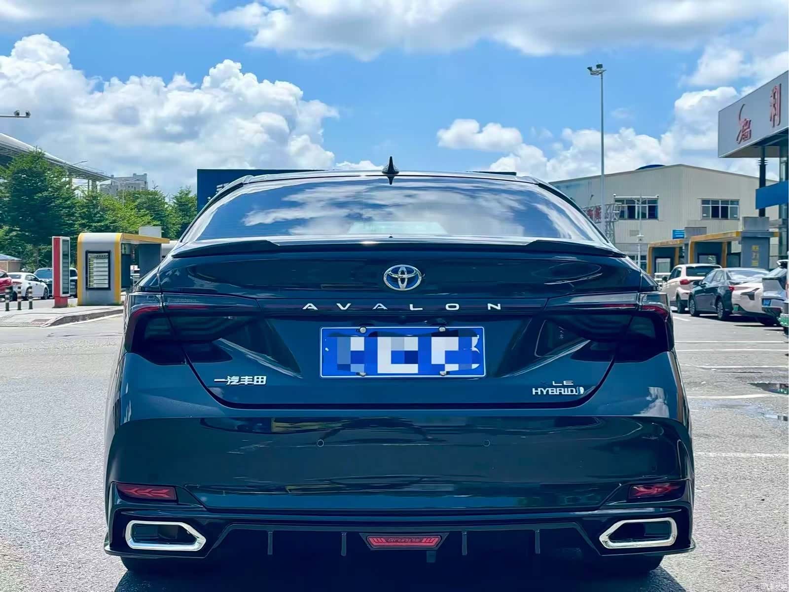 Toyota Avalon, 2023 все фото