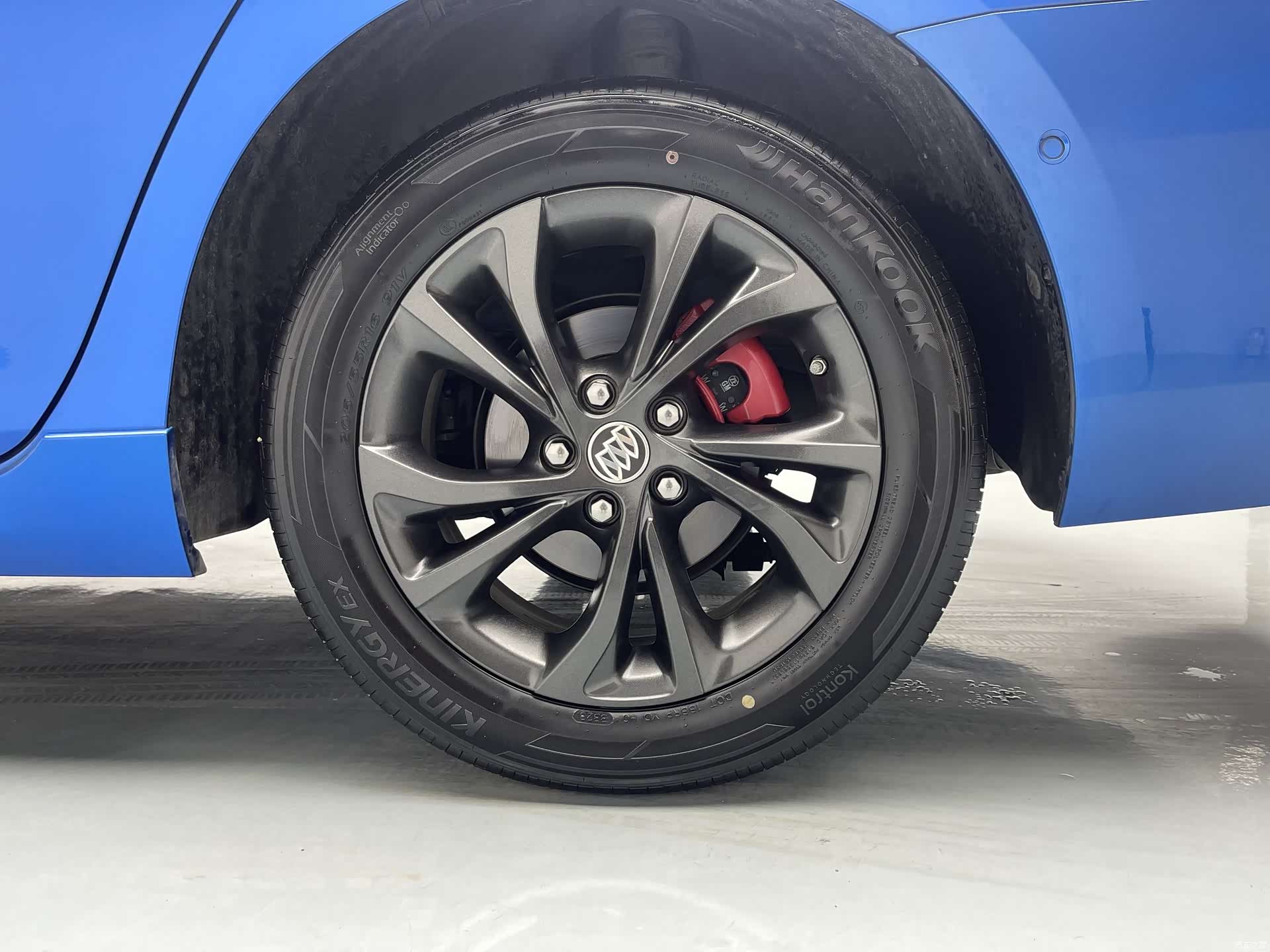 Buick Verano, 2025 21