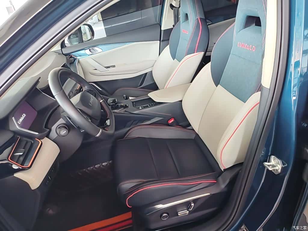 Lynk & Co 02, 2022 15
