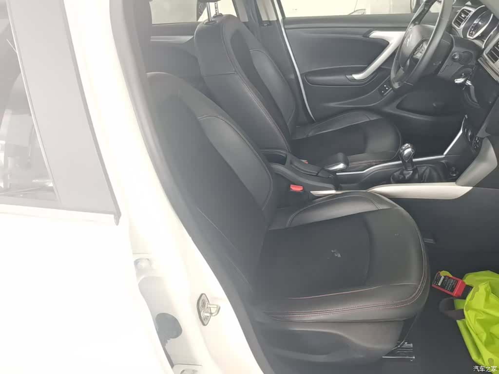 Citroen C3-XR, 2016 25