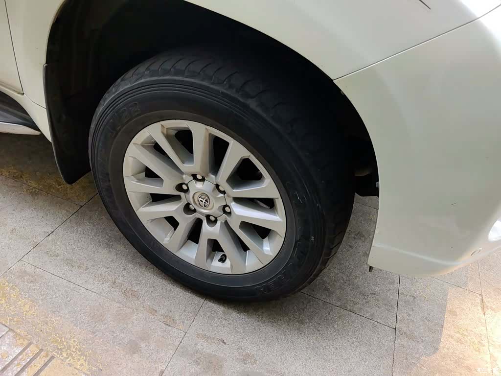 Toyota Prado, 2015 23