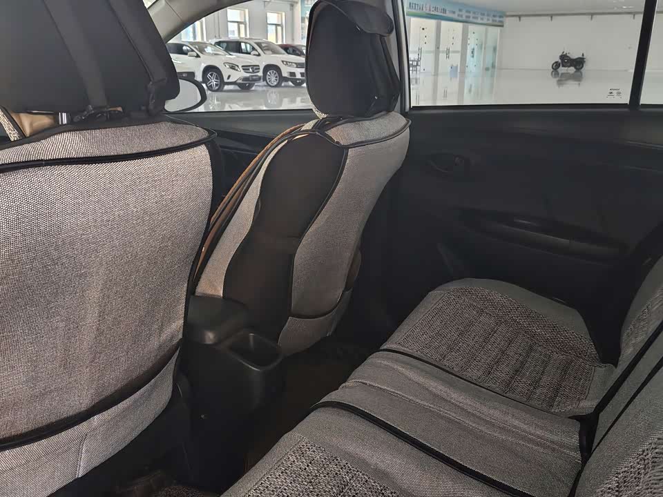 Toyota YARiS L Zhixuan