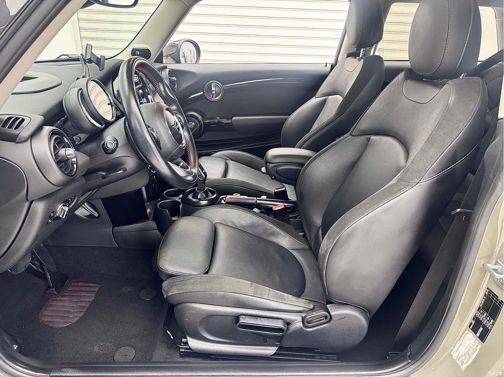 Mini Cooper, 2019 10