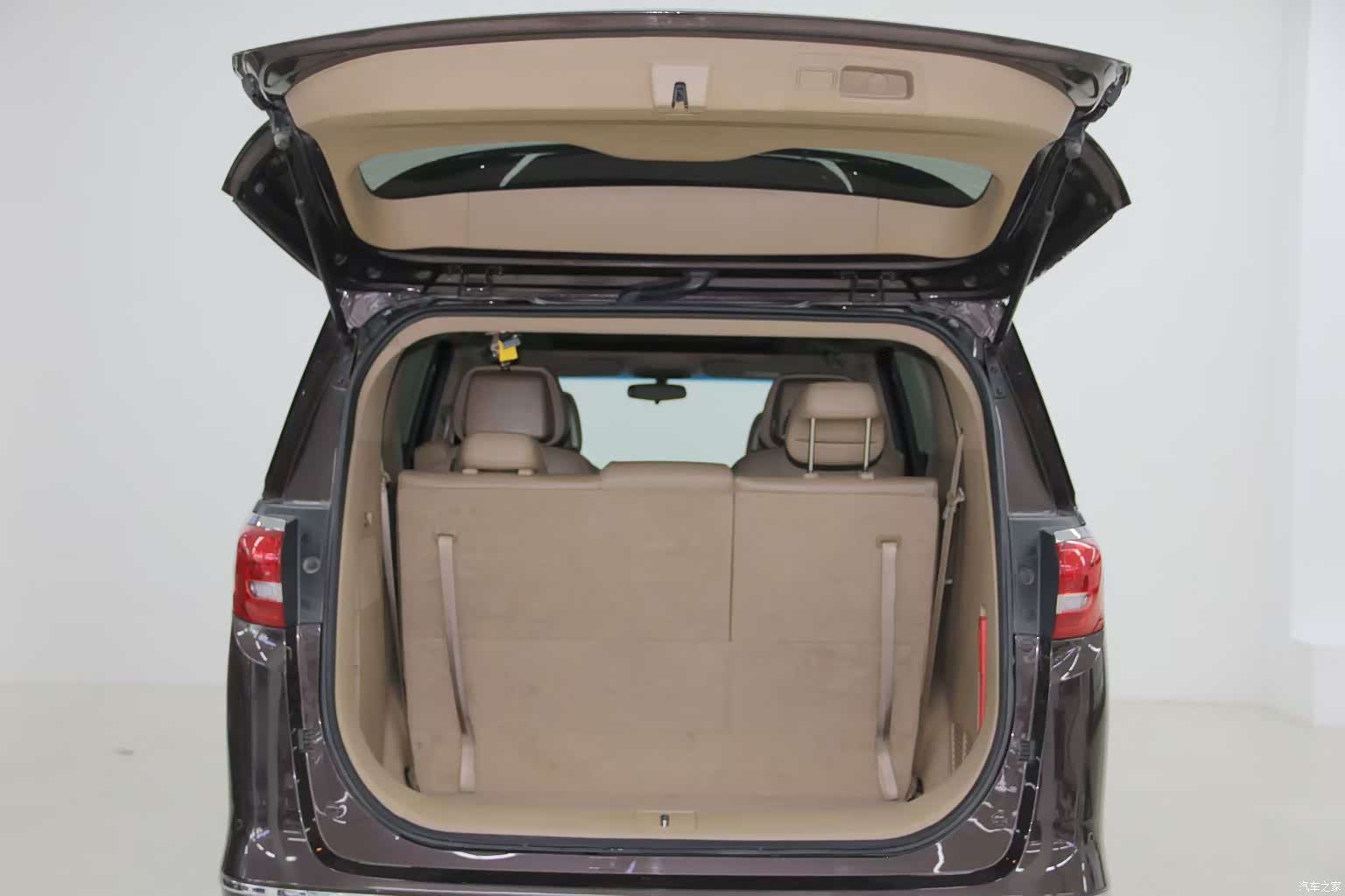 Buick GL8, 2018 23
