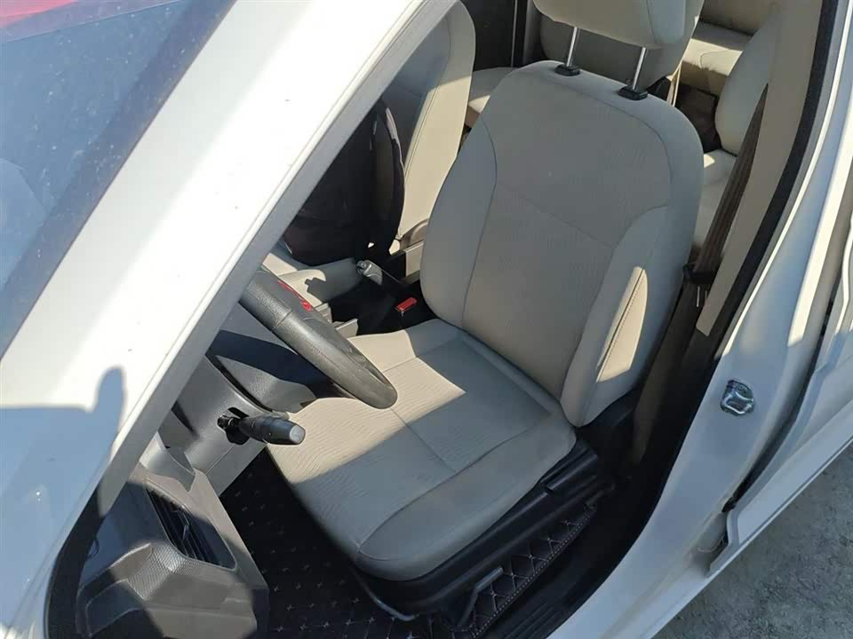 Wuling Wuling Hongguang V