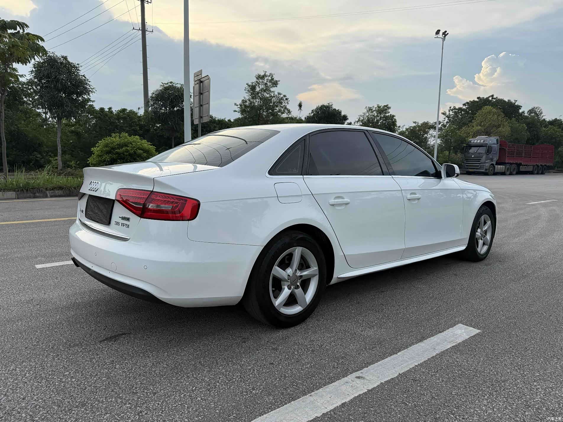 Audi A4L, 2014 7