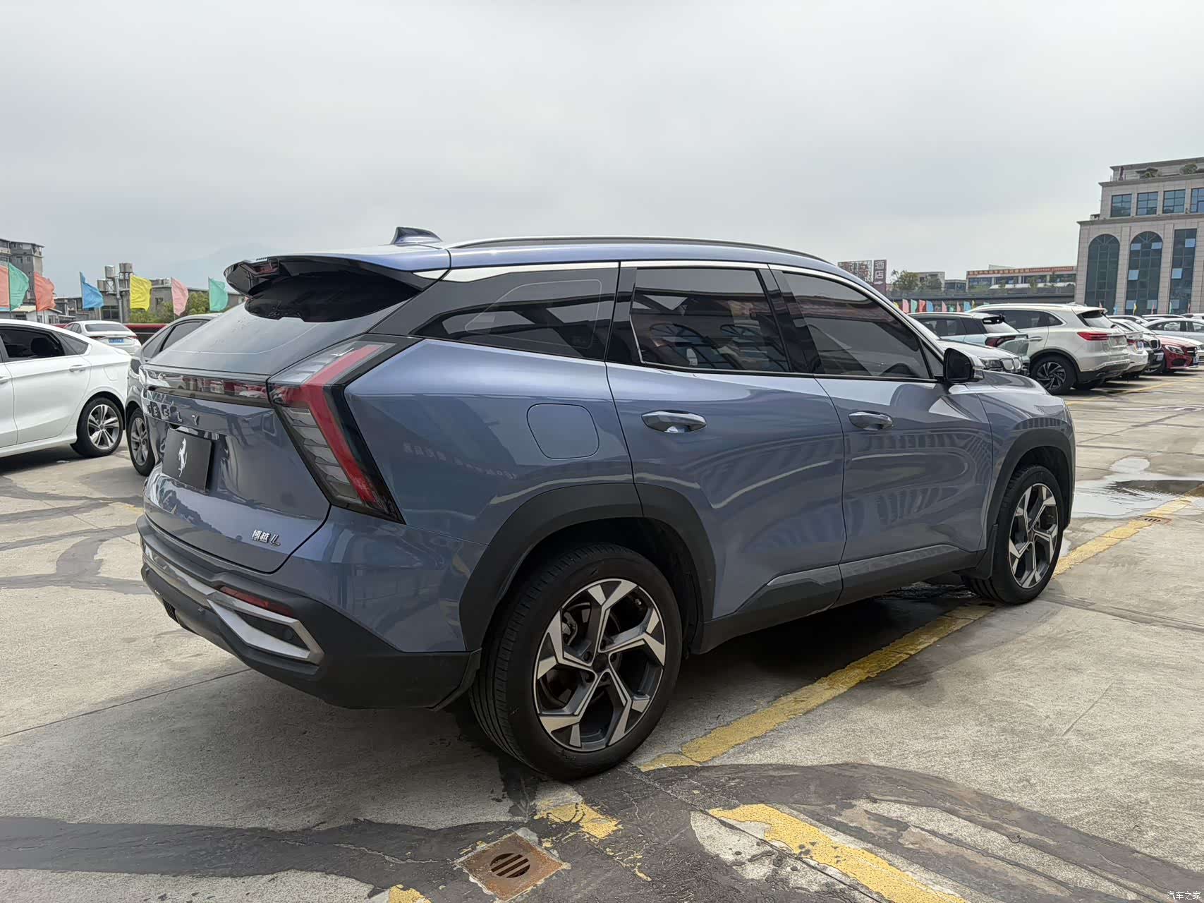 Geely Boyue, 2023 4
