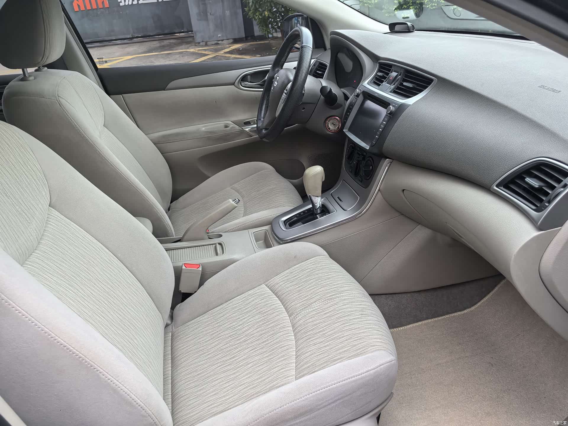 Nissan Sylphy, 2013 15