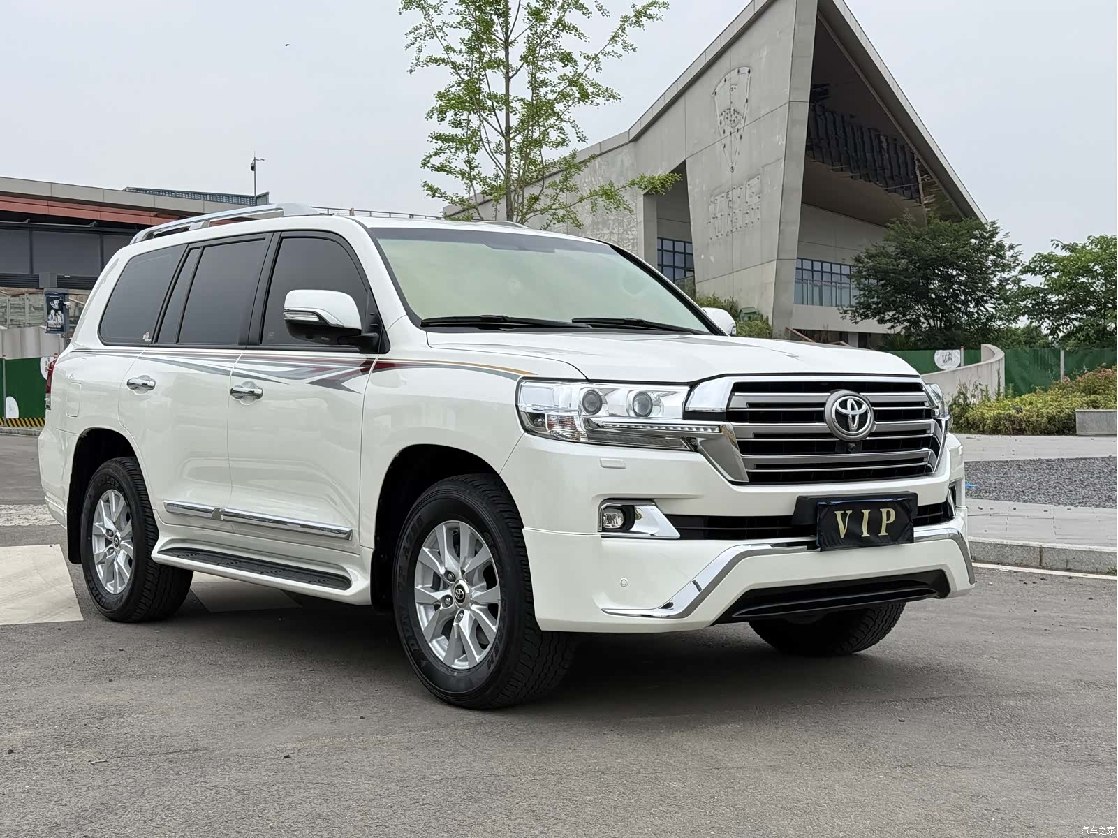 Toyota Land Cruiser, 2018 3