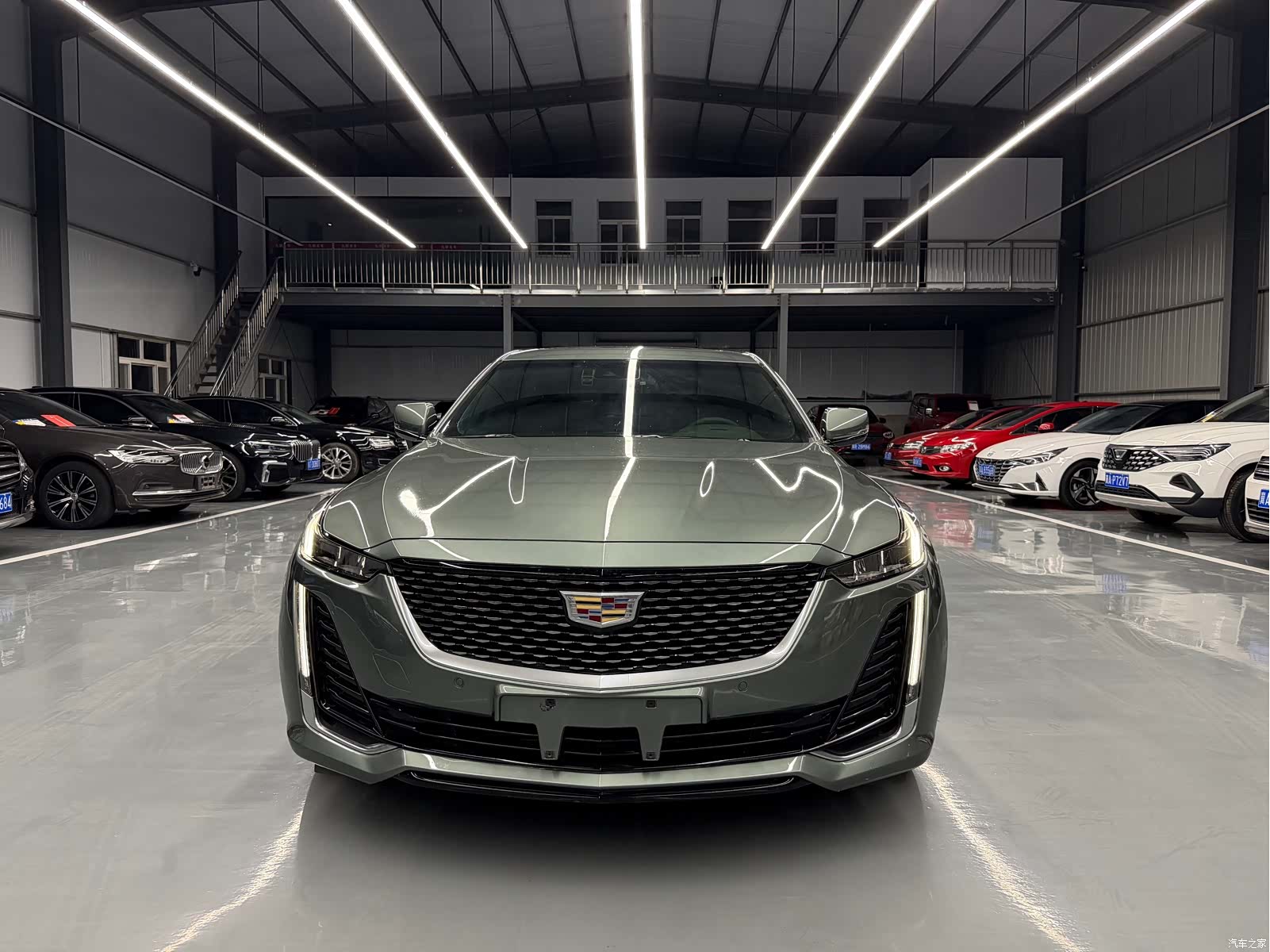 Cadillac CT5, 2022 2