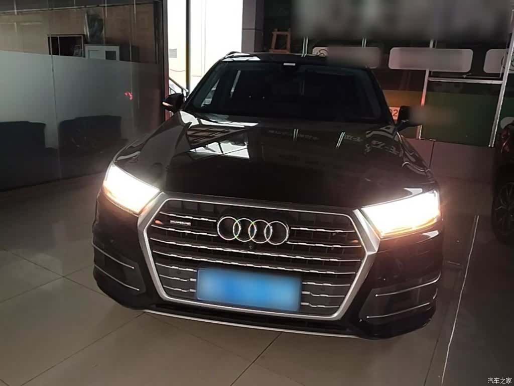 Audi Q7, 2018 3