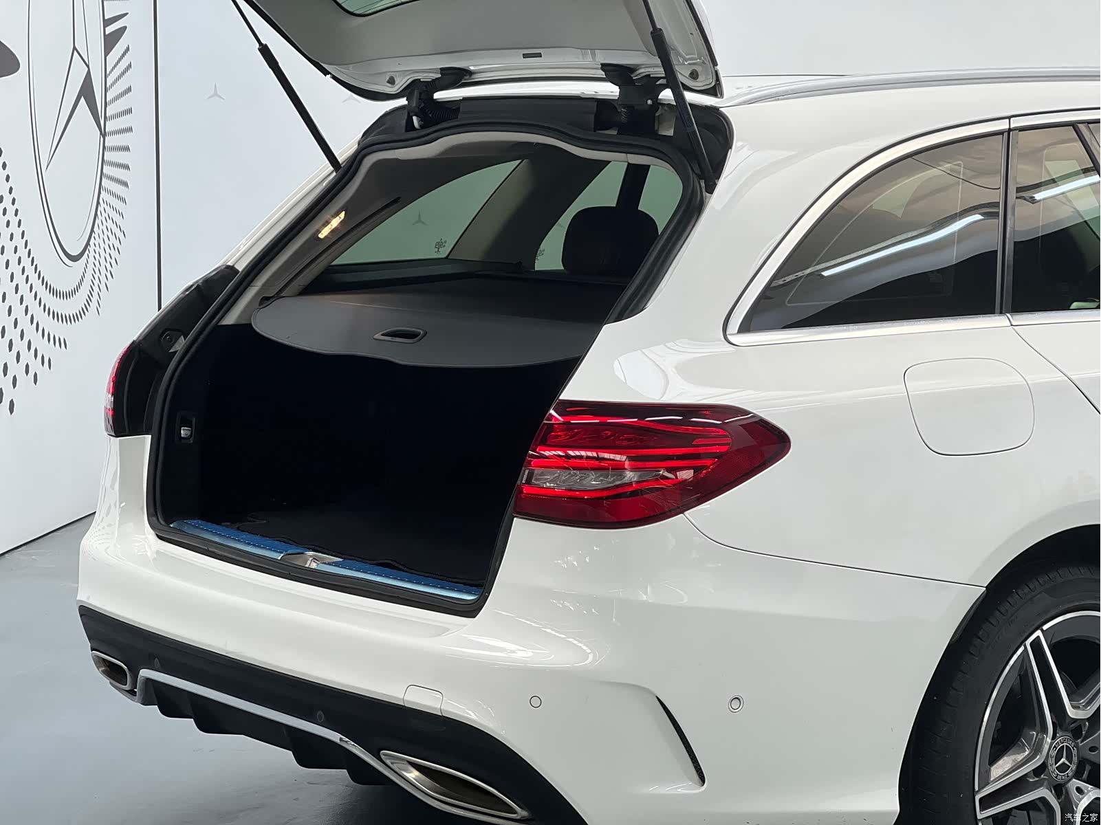 Mercedes-Benz C-Class, 2019 все фото