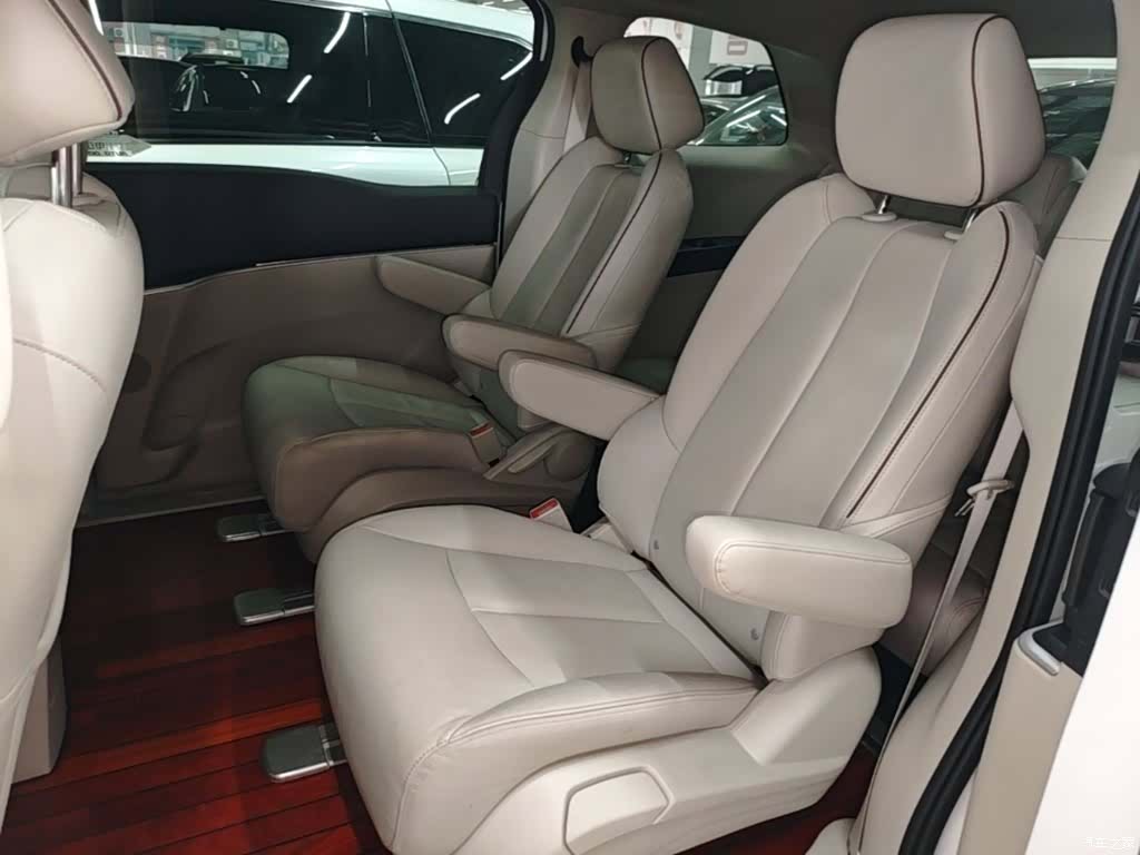 Buick GL8, 2021 17